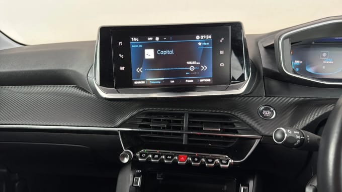 2020 Peugeot 208