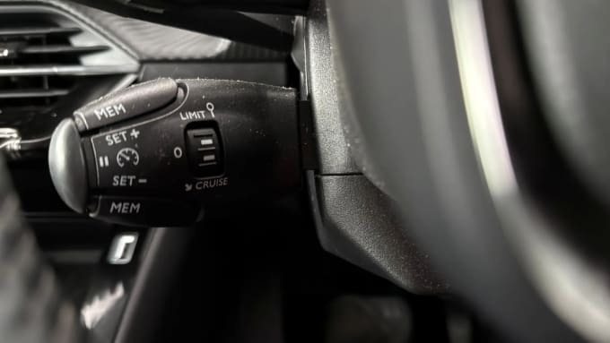 2020 Peugeot 208