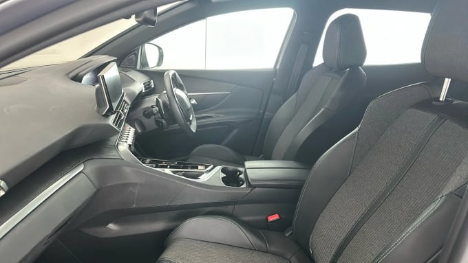 2023 Peugeot 3008