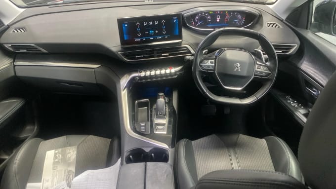 2022 Peugeot 5008