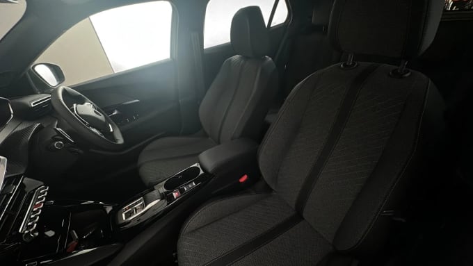 2024 Peugeot 2008