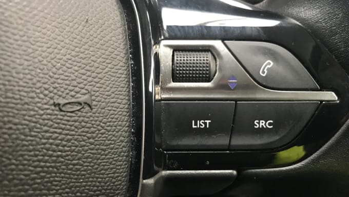 2021 Peugeot 5008