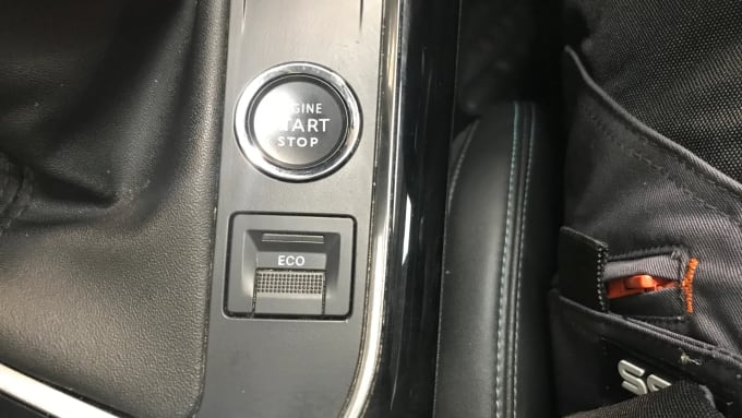 2021 Peugeot 5008