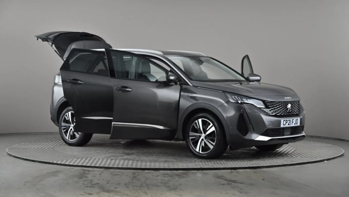 2021 Peugeot 5008