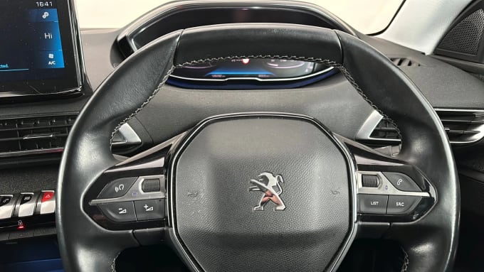 2021 Peugeot 5008