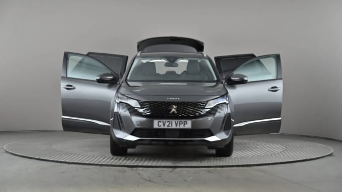 2021 Peugeot 5008