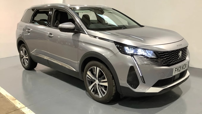 2021 Peugeot 5008