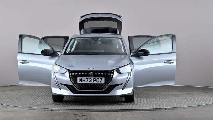 2023 Peugeot 208
