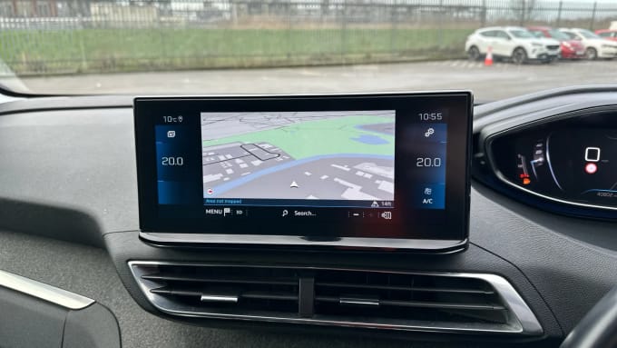 2021 Peugeot 5008