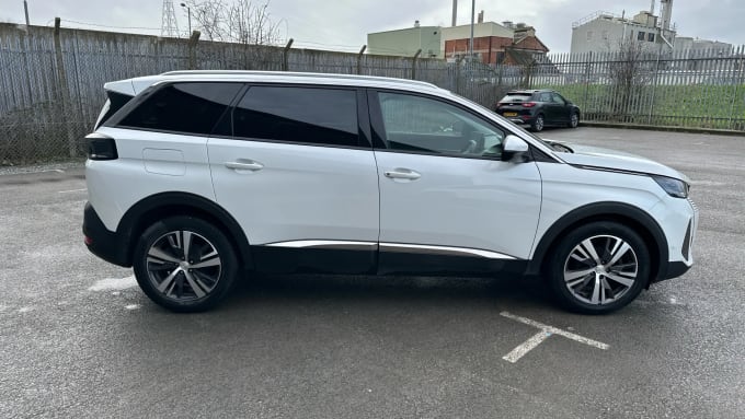 2021 Peugeot 5008