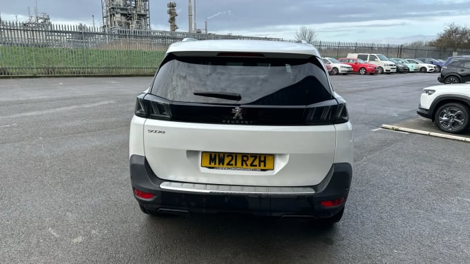 2021 Peugeot 5008