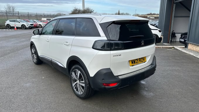 2021 Peugeot 5008