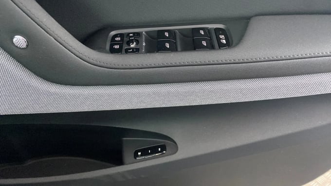 2024 Polestar 2