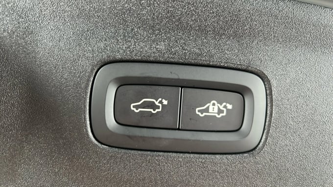 2025 Polestar 2