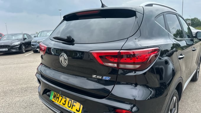 2024 Mg Motor Uk Zs