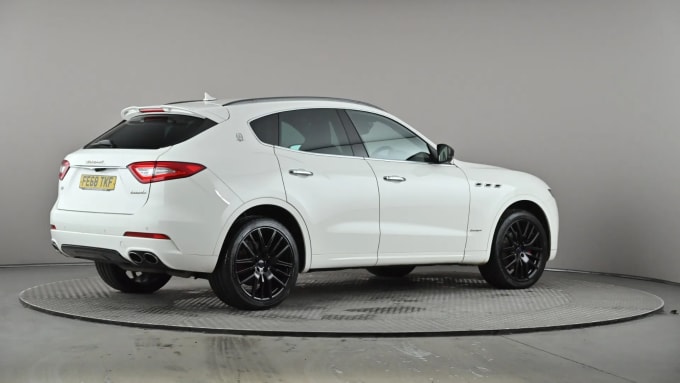 2018 Maserati Levante