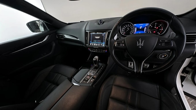 2018 Maserati Levante