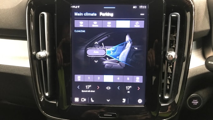 2022 Volvo Xc40
