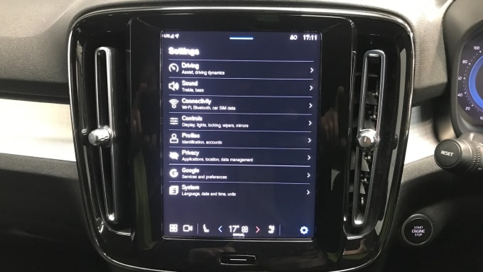 2022 Volvo Xc40