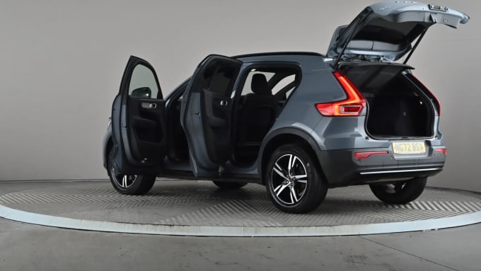 2022 Volvo Xc40