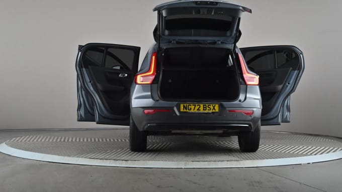 2022 Volvo Xc40