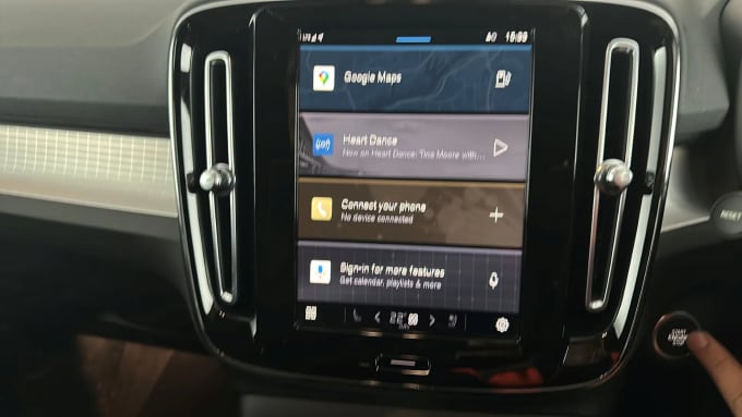 2022 Volvo Xc40