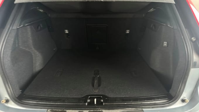 2022 Volvo Xc40