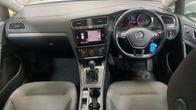 2020 Volkswagen Golf