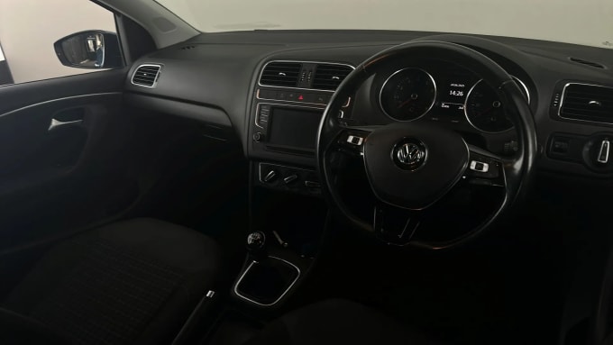 2017 Volkswagen Polo