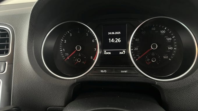 2017 Volkswagen Polo