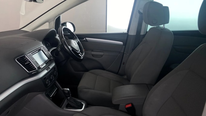 2021 Volkswagen Sharan