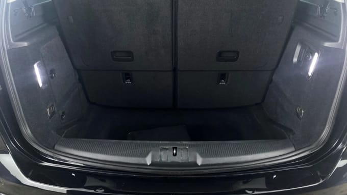2021 Volkswagen Sharan