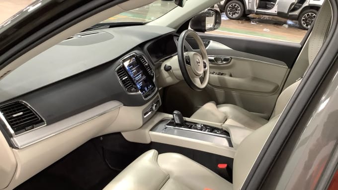 2020 Volvo Xc90