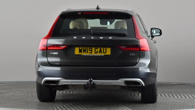2019 Volvo V90