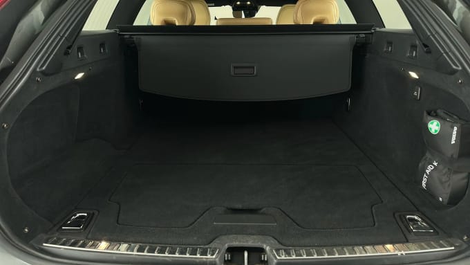 2019 Volvo V90