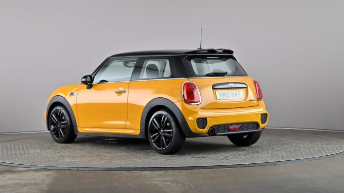 2018 Mini Hatch