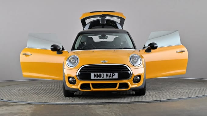 2018 Mini Hatch