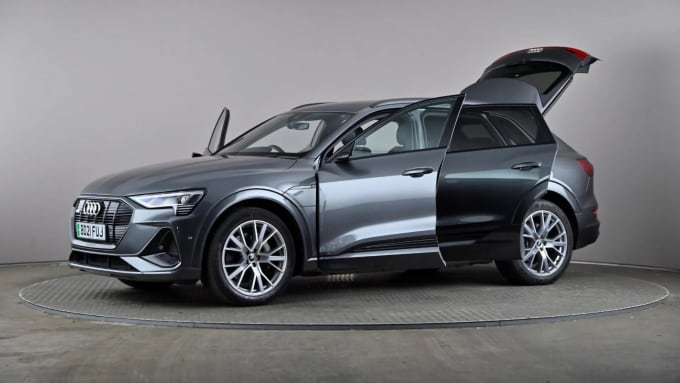 2021 Audi E-tron