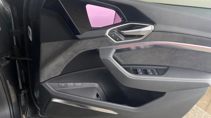2021 Audi E-tron