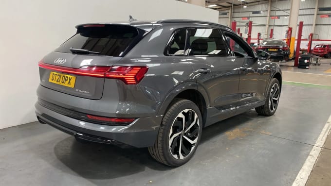 2021 Audi E-tron
