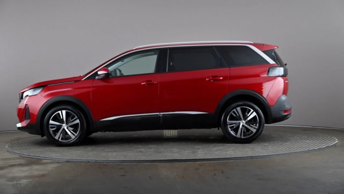 2021 Peugeot 5008