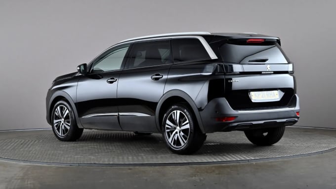 2021 Peugeot 5008