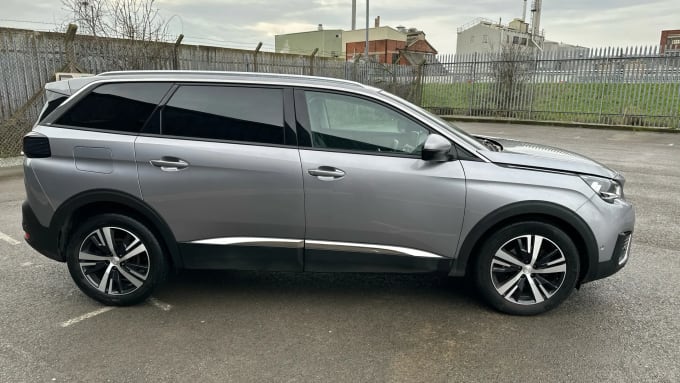 2020 Peugeot 5008