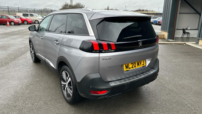 2020 Peugeot 5008