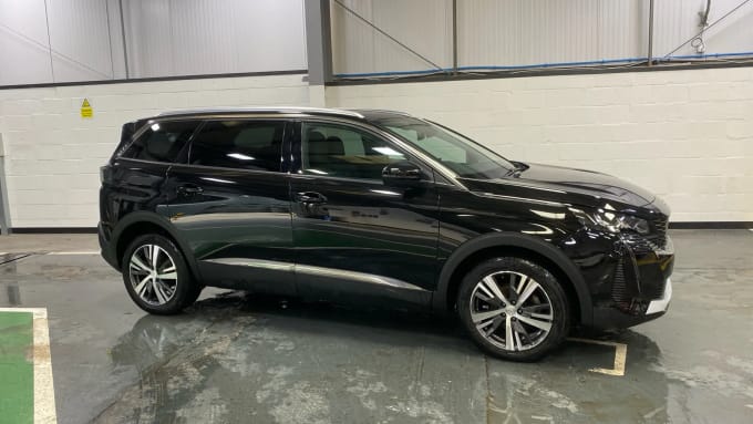 2022 Peugeot 5008