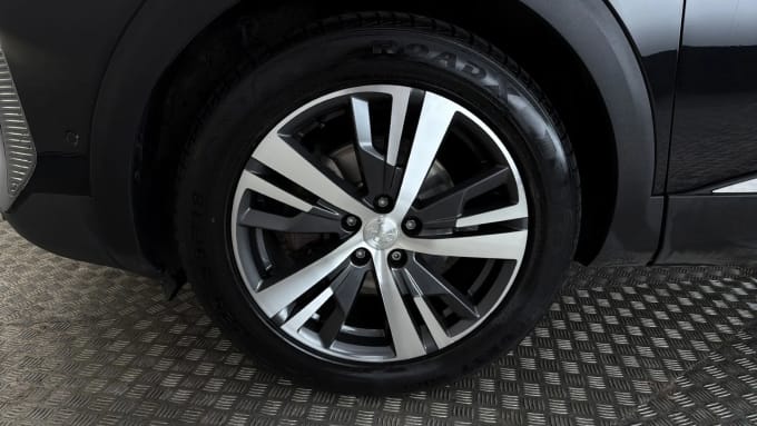 2022 Peugeot 5008