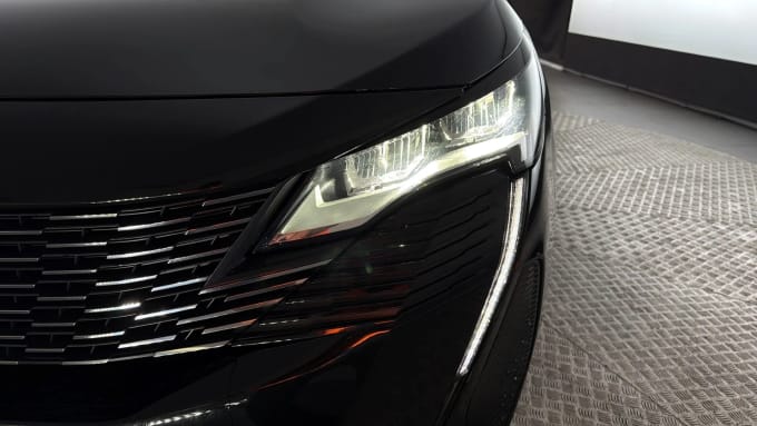 2022 Peugeot 5008