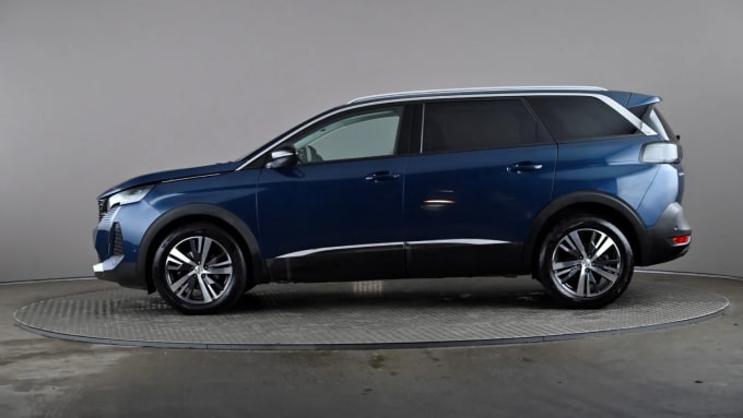 2022 Peugeot 5008