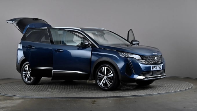 2022 Peugeot 5008