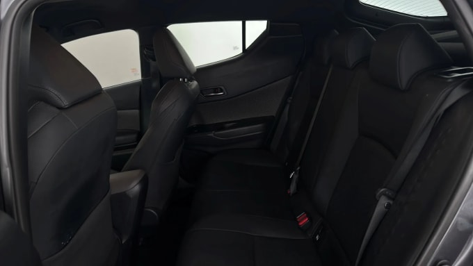2020 Toyota C-hr